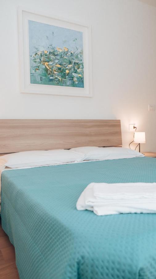 Guesthouse Aschenez Reggio di Calabria Exterior foto